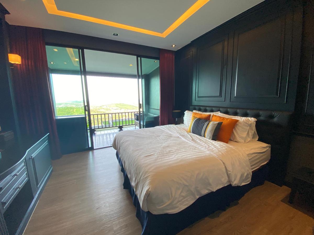 צ'אלונג Phuket View Coffee And Resort מראה חיצוני תמונה