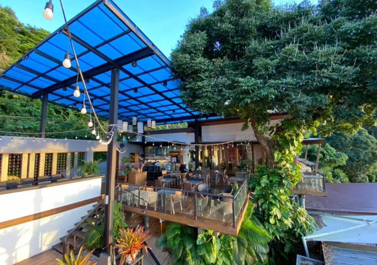 צ'אלונג Phuket View Coffee And Resort מראה חיצוני תמונה