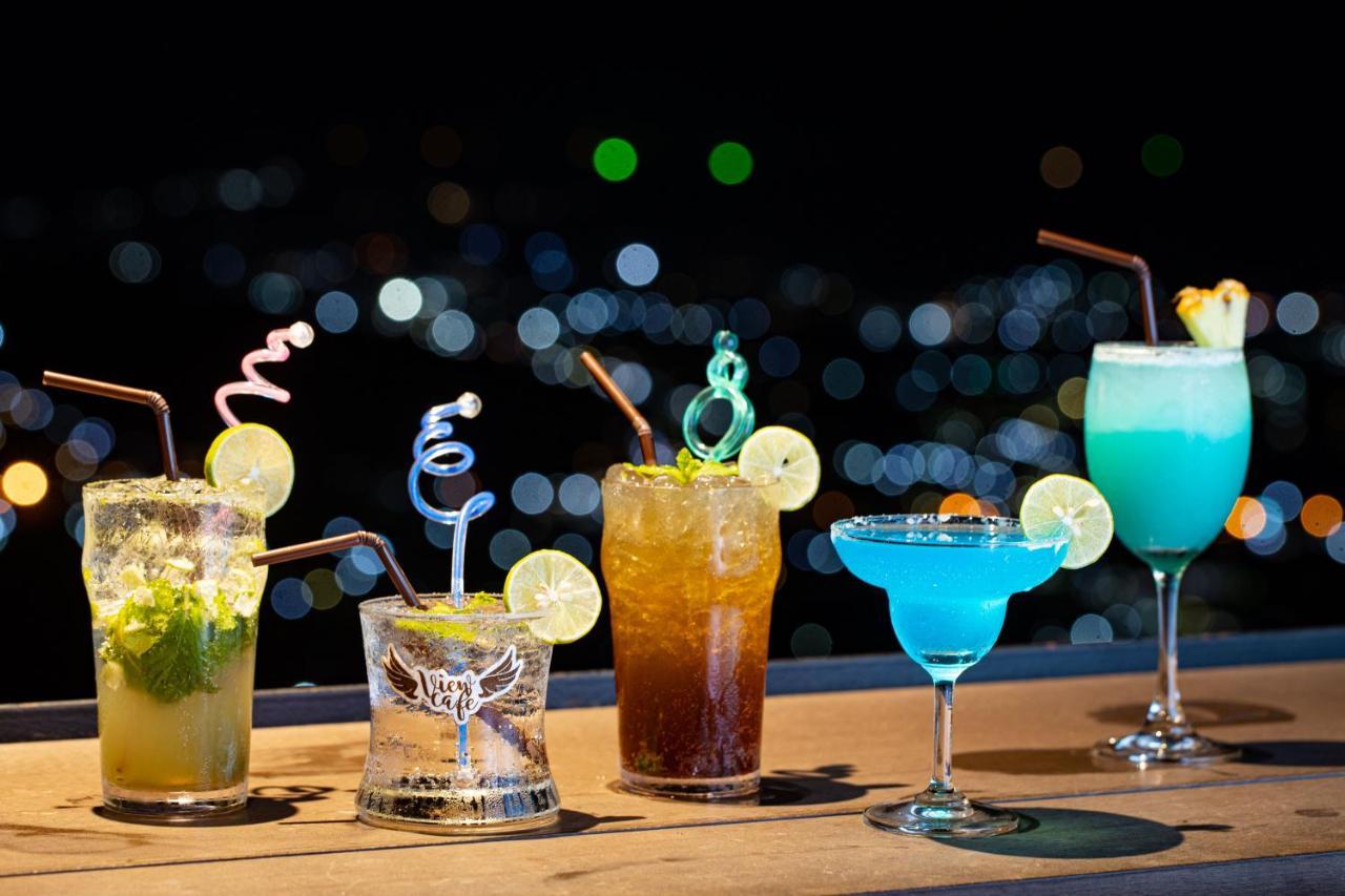 צ'אלונג Phuket View Coffee And Resort מראה חיצוני תמונה